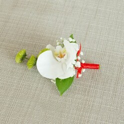 ORCHID & CHRYSANTHEMUMS GROOM BUTTONHOLE